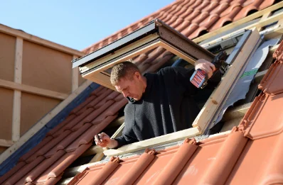 Pose de fenêtres de toit Velux à Erceville